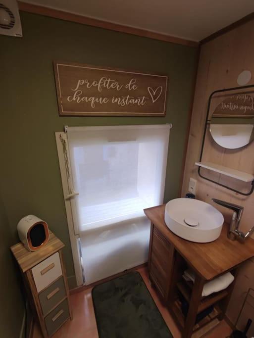 Appartement Cosy 2/4 Personnes La Roquebrussanne エクステリア 写真