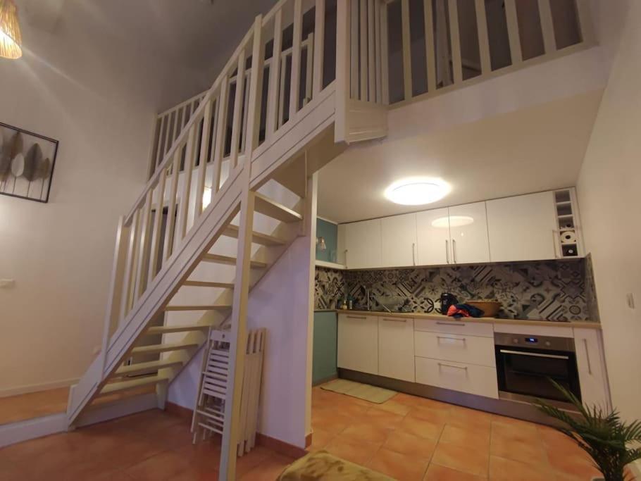 Appartement Cosy 2/4 Personnes La Roquebrussanne エクステリア 写真